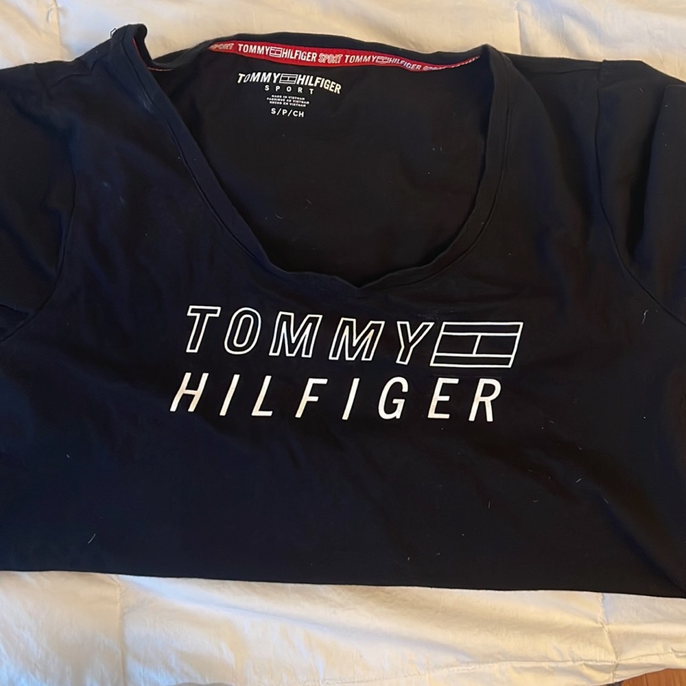 Tommy Hilfiger Sports logo tee shirt - Black size small
